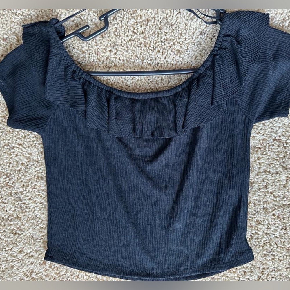 Zara off-shoulder black top